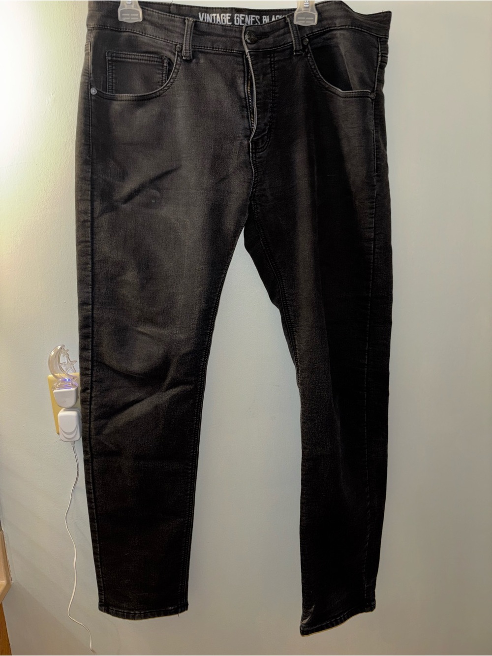 Vintage Genes Black Skinny Jeans for Men